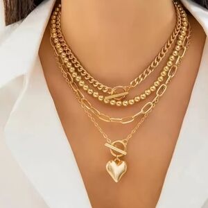 Elegant Gold Layered Necklace Set